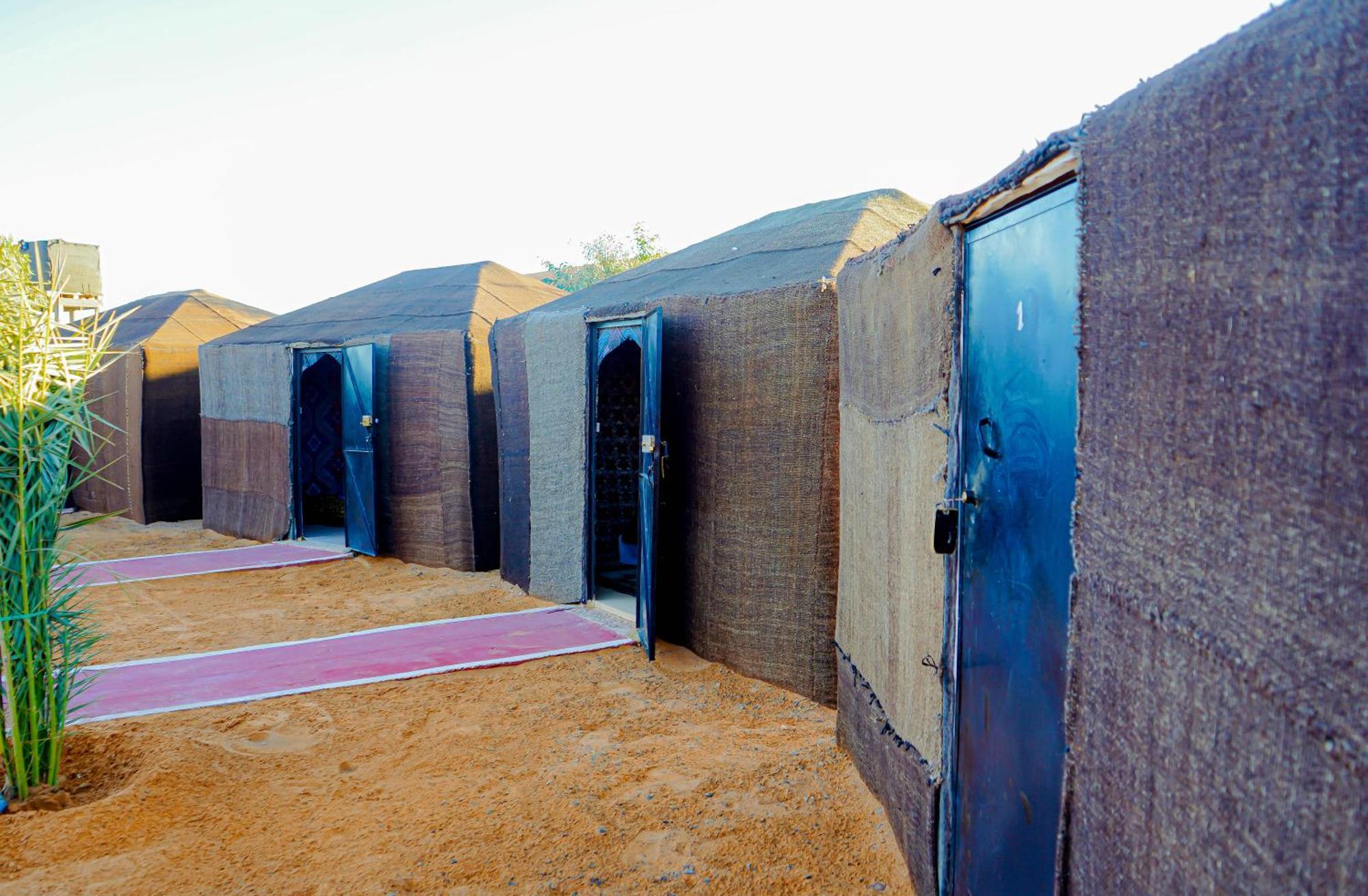 Mustapha Camp Merzouga Extérieur photo